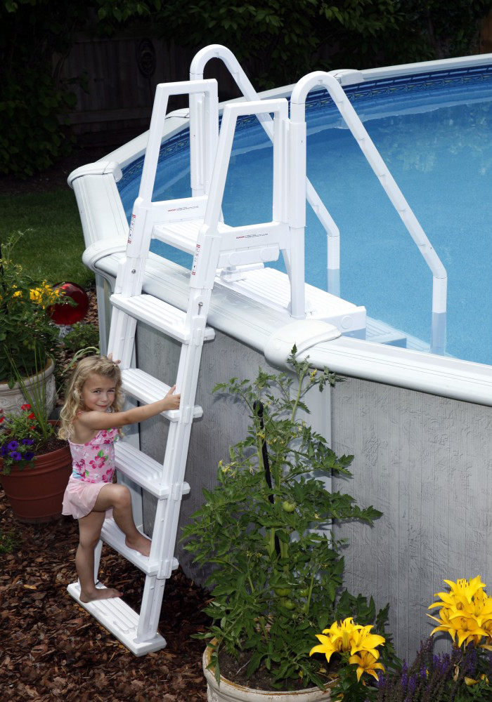 WalkIn Step with Outside Ladder (call for availability